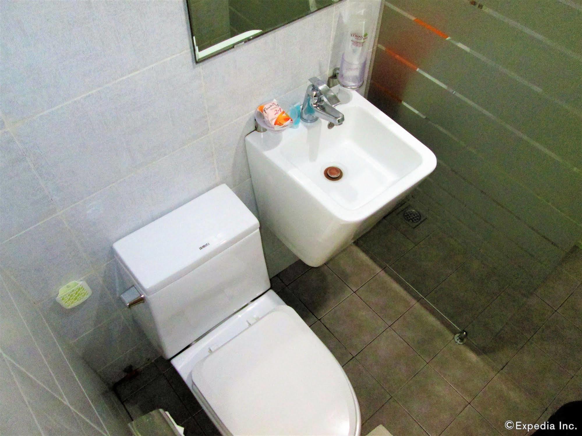 Lohas Airport Hotel Laguindingan Kültér fotó